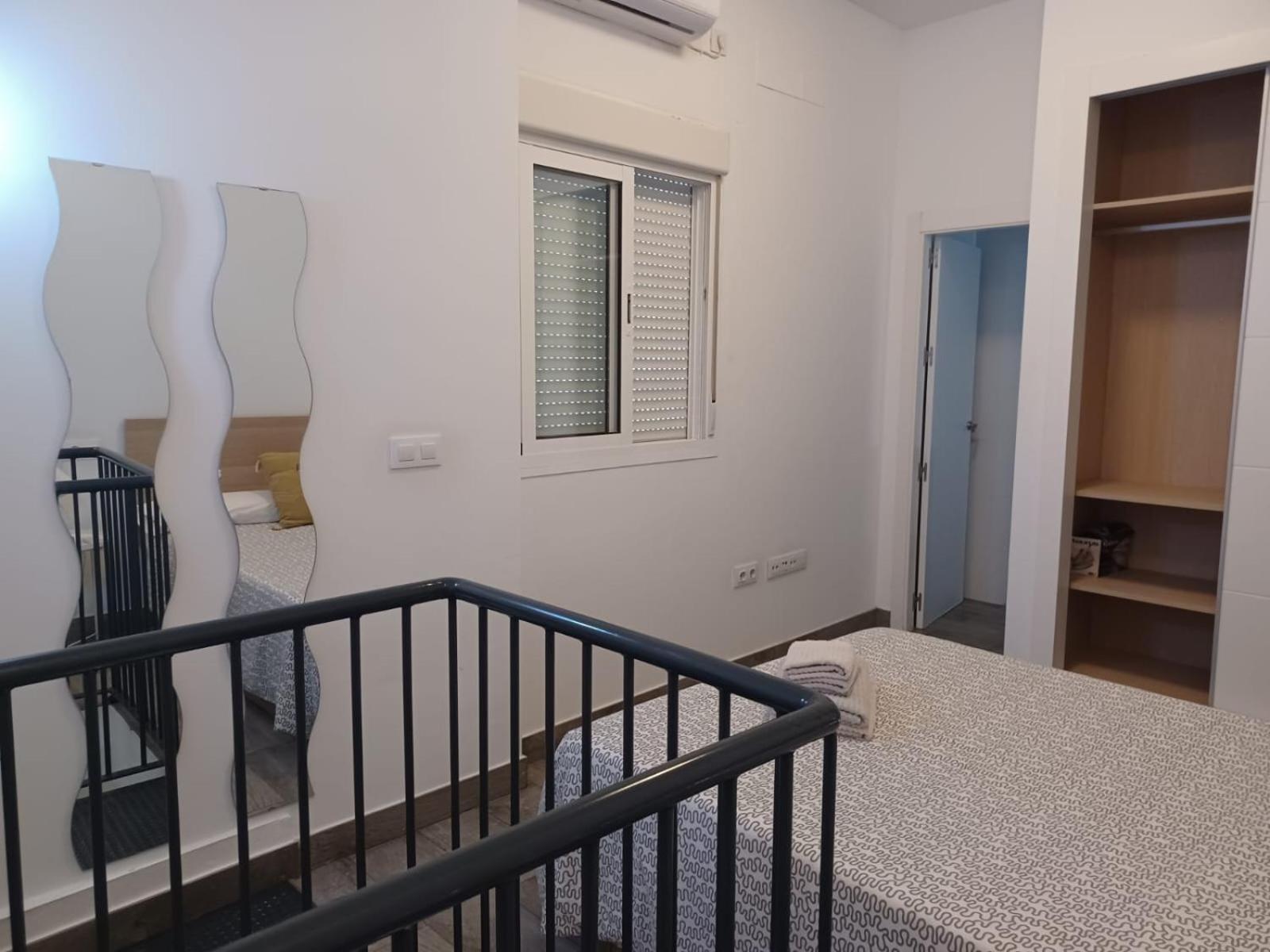 Apartamento En El Casco Antiguo En Plena Alameda Séville Extérieur photo